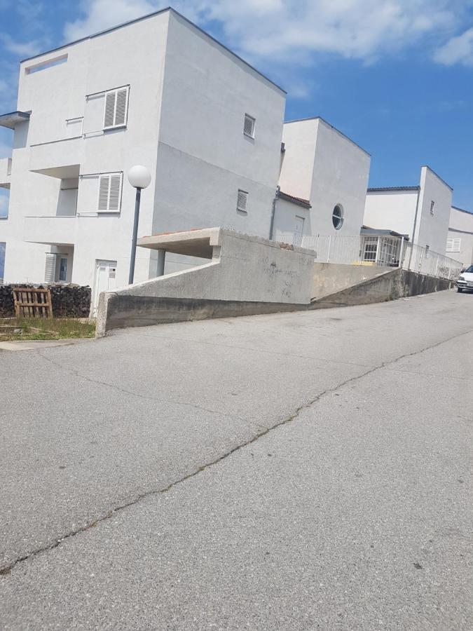 Apartment Tim Senj  Bagian luar foto